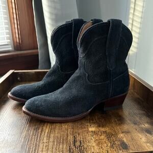 Tecovas the Lucy Black Suede‎ Ankle Cowgirl Western boots size 5.5 B